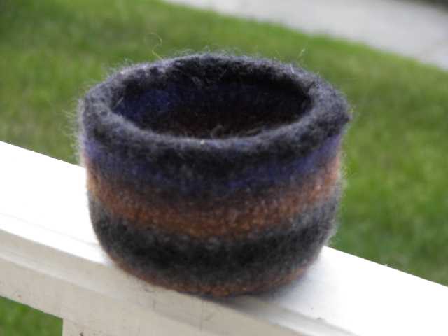Knitting Pattern Central - Free Felted Knitting Pattern Link Directory